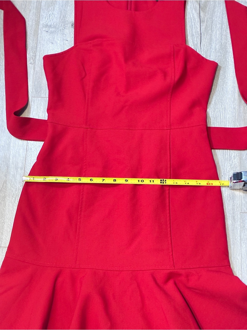 Cinq à Sept Red NWT Belted Flounce Hem Dress Size 8 Sleeveless Cocktail - Picture 8 of 9